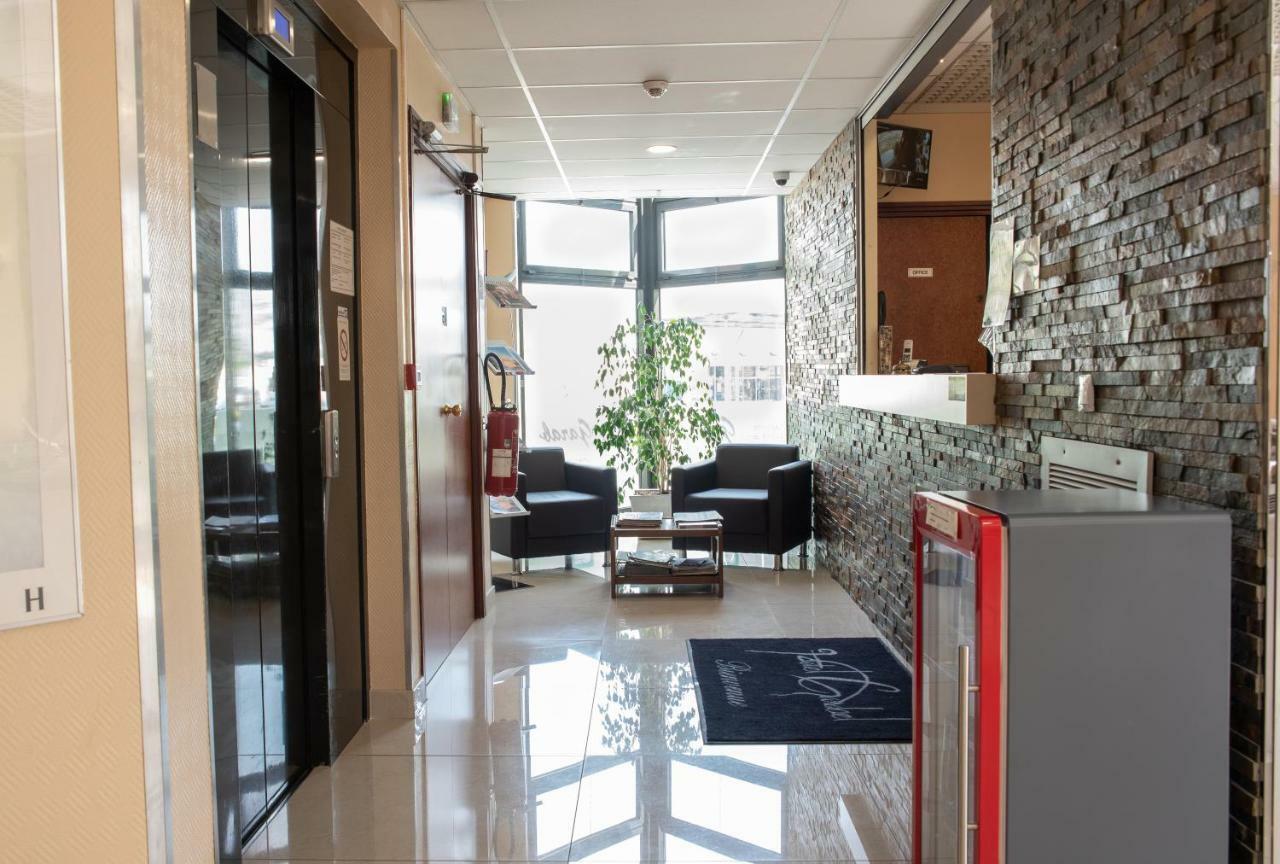 Hotel Garabel Plaisir Luaran gambar