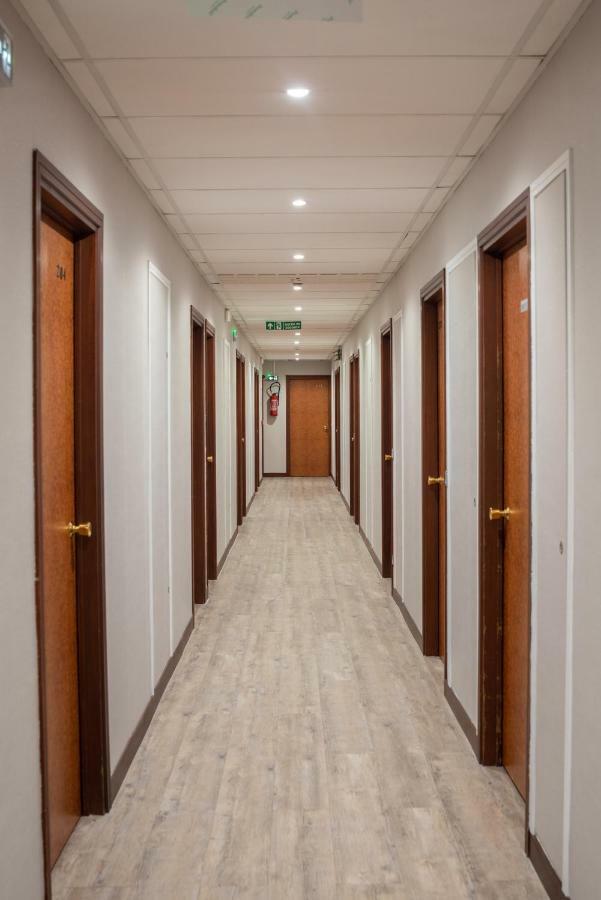 Hotel Garabel Plaisir Luaran gambar